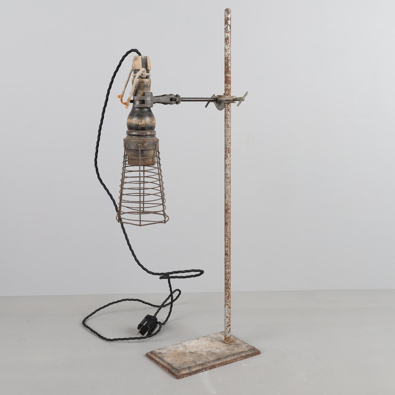 WORKSHOP WORK LAMP, circa 1910s.