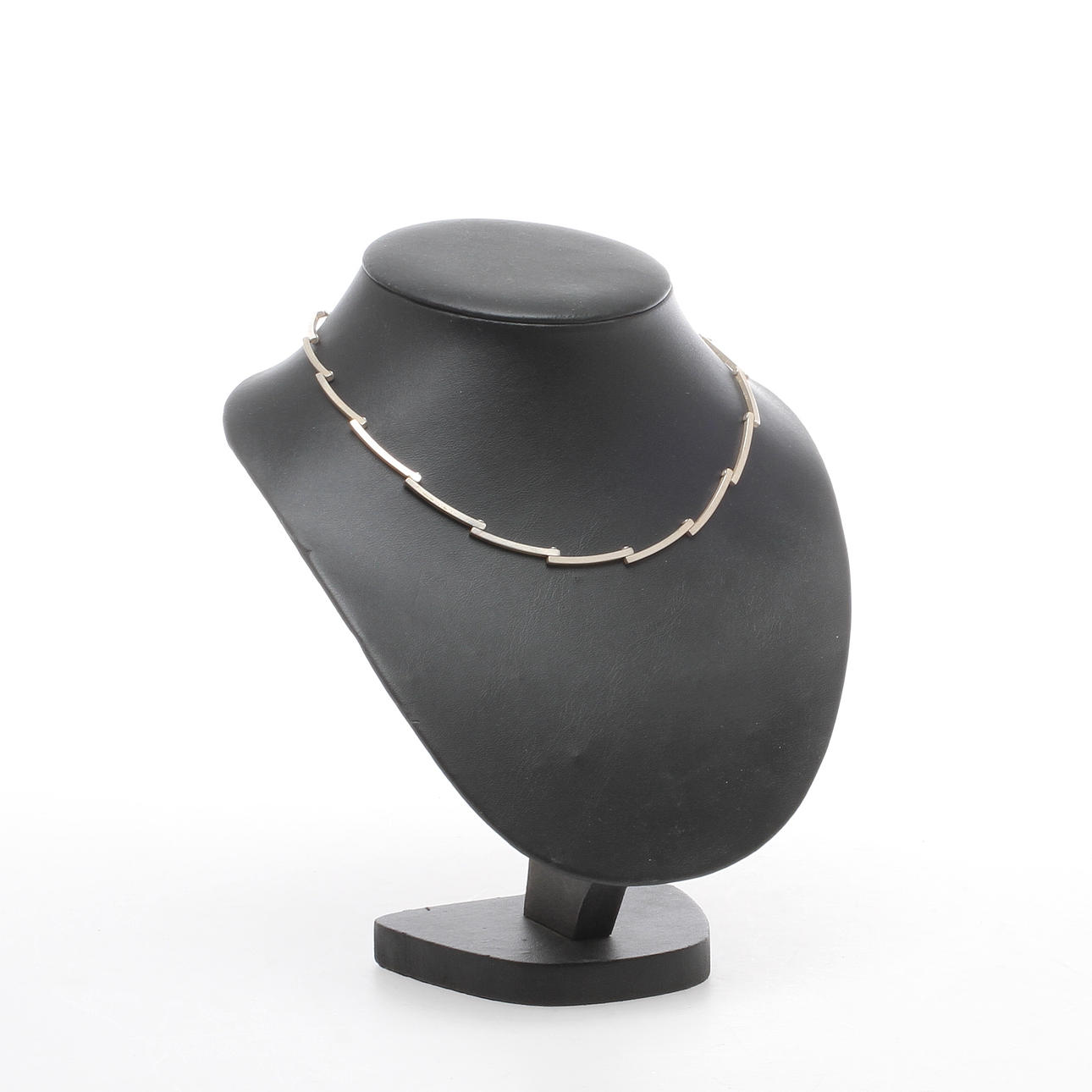 HALSBAND, silver, Niklas Ejve, Stockholm, 2008.