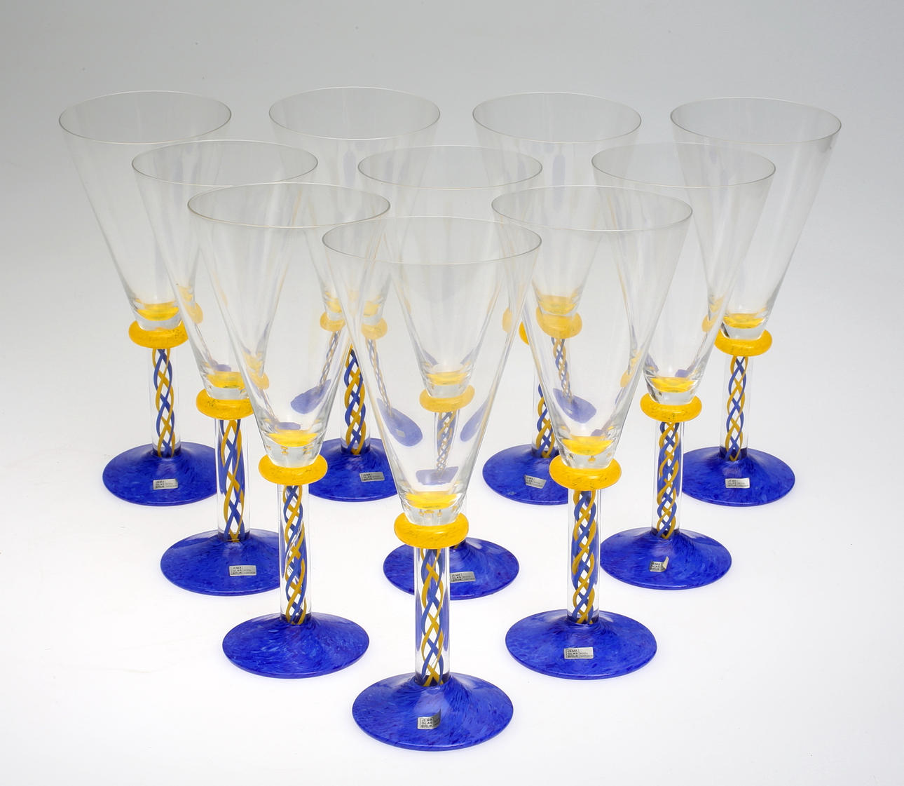 VINGLAS, Jema glasbruk, Boda Sweden, Sign.