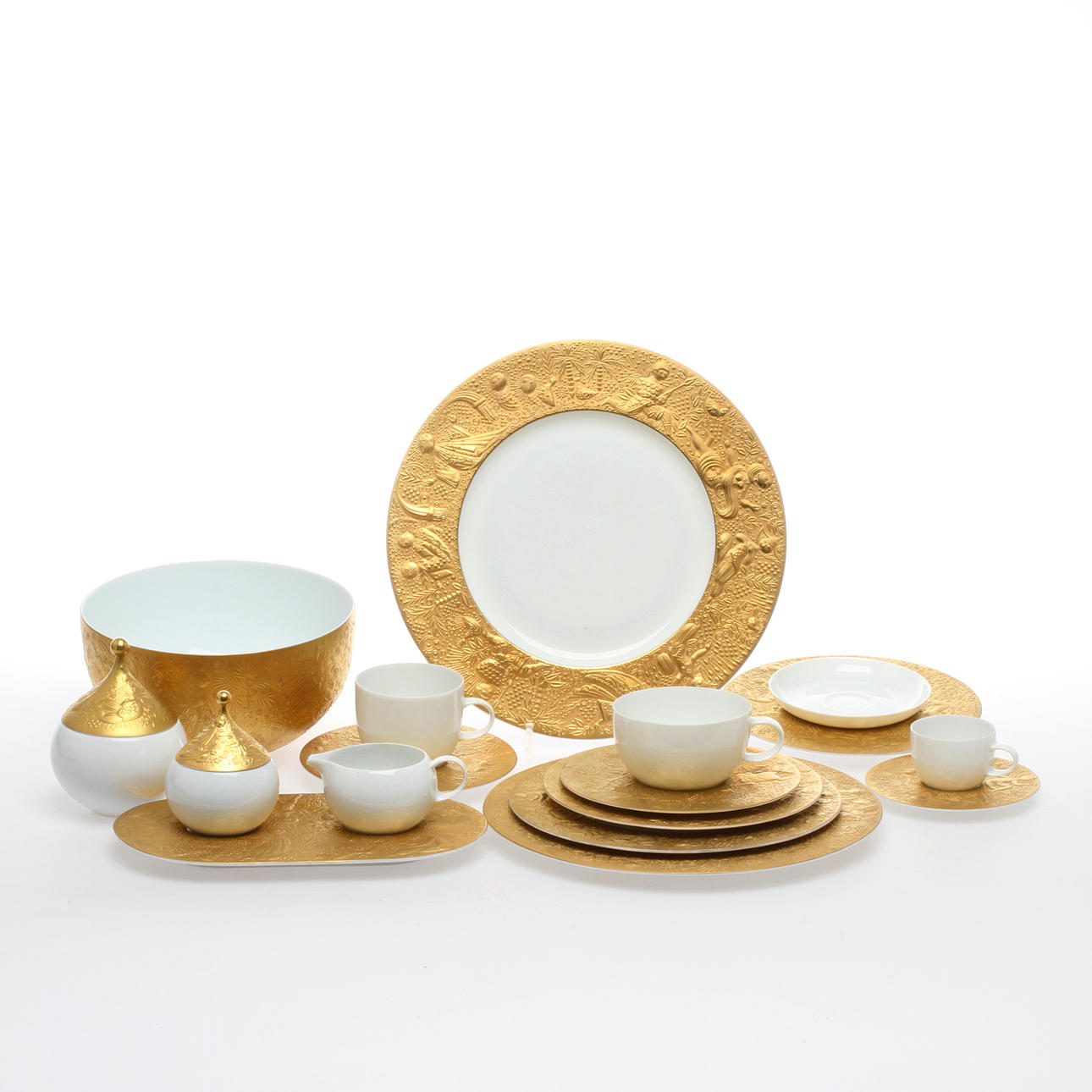 SERVISDELAR, ca 27 delar, porslin, "Die Zauberflöte", Björn Wiinblad, Rosenthal.