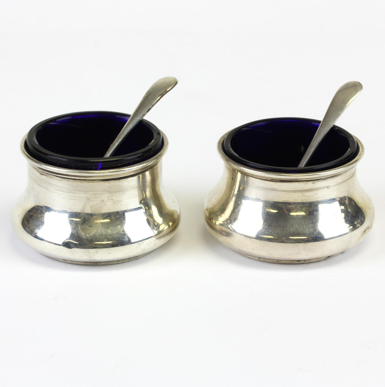 SILVER OCH BLÅTT GLAS SENAP KRUKOR.