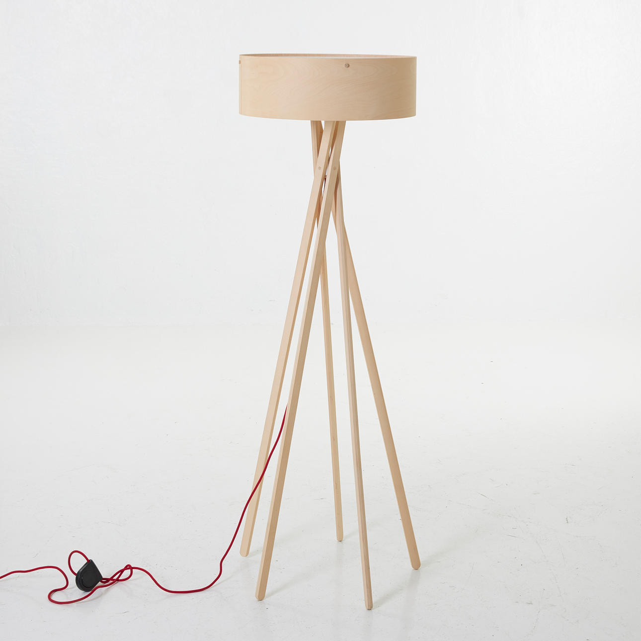STEHLEUCHTE, Belux Arba, Holzrahmen, dünner Holzschirm.