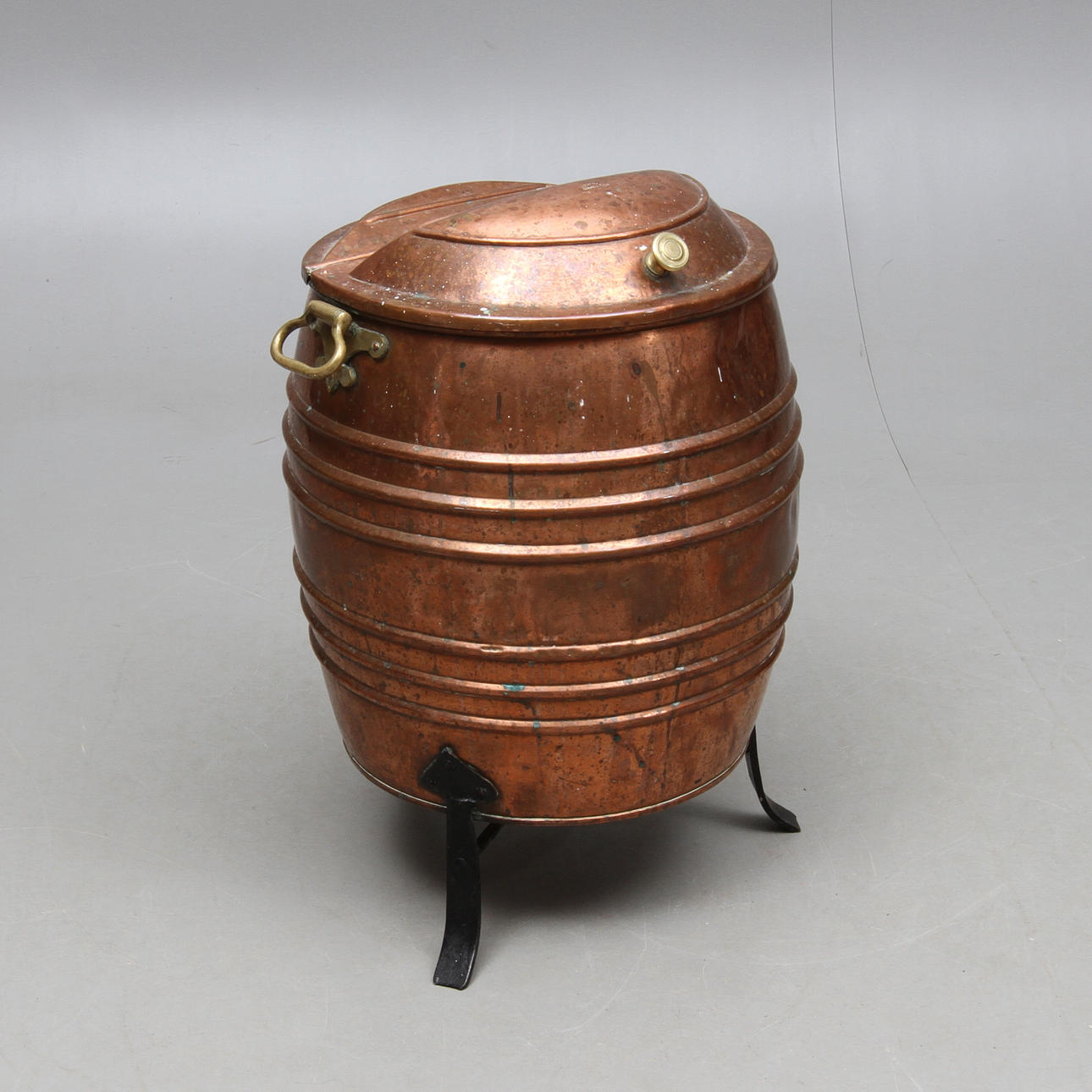 VATTENTUNNA, koppar, C.G. Forsell, Avesta, 1900-talets början.