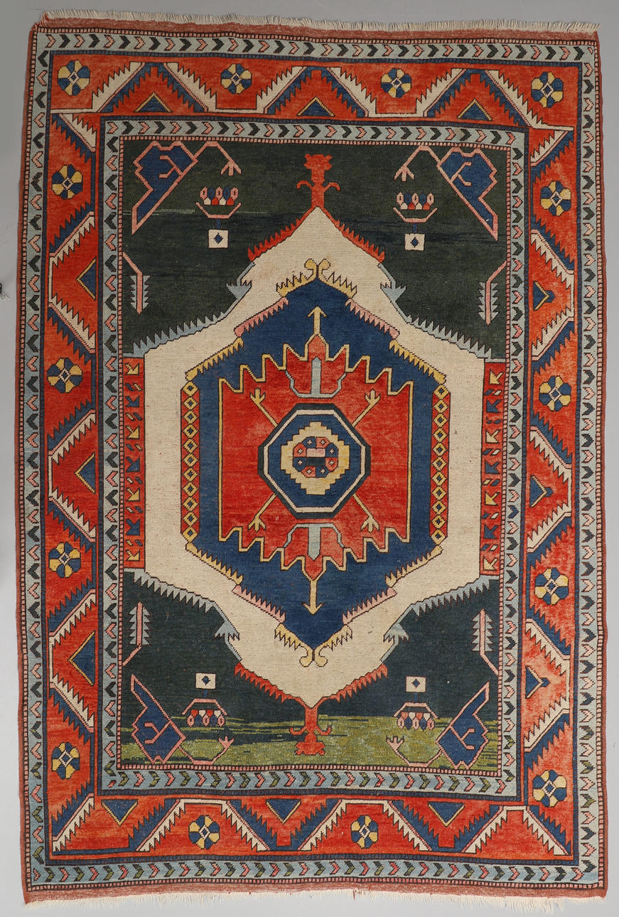 CARPET, oriental, 317 x 226 cm.