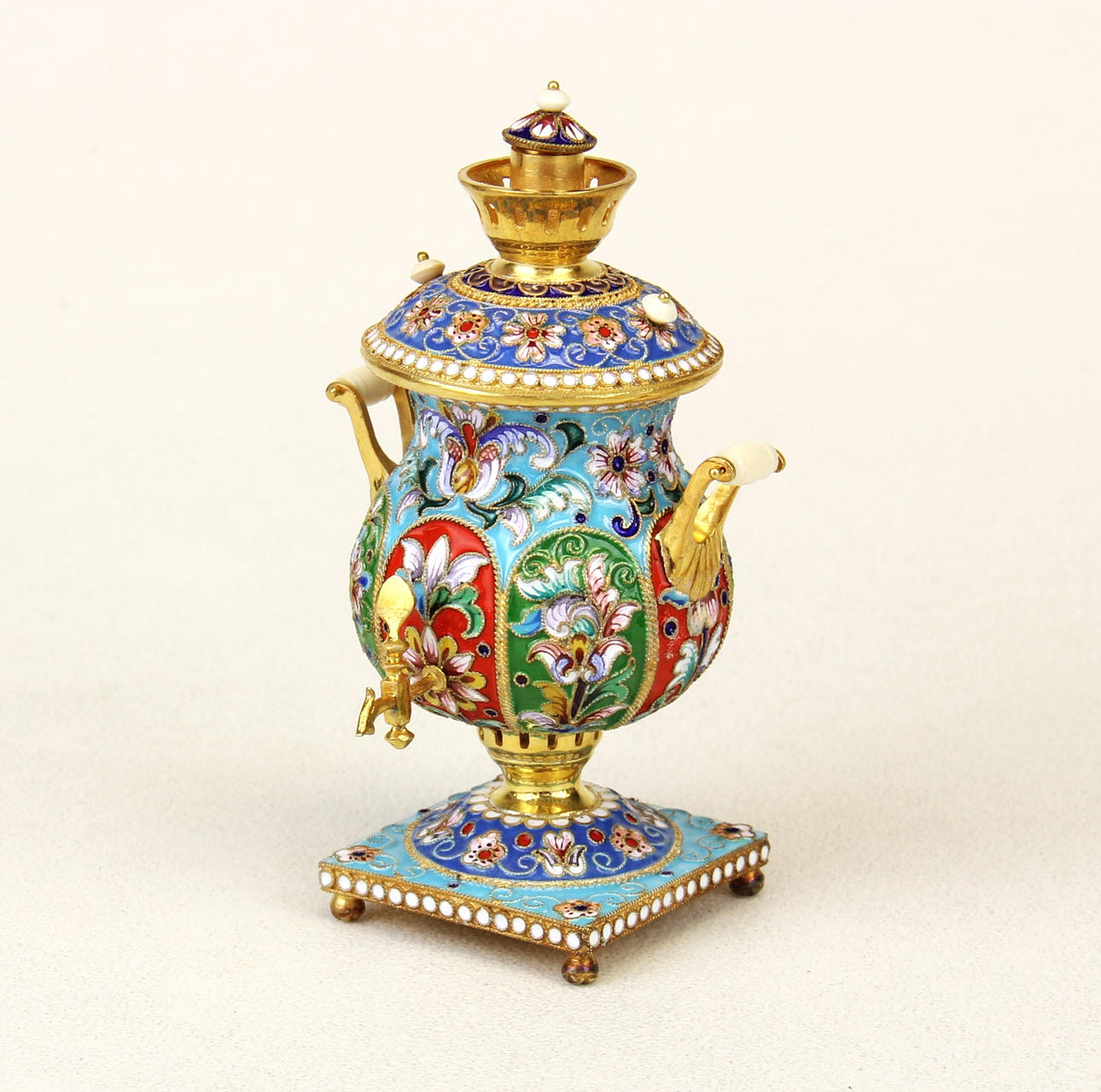 SAMOVAR MINIATURA ESMALTADO RUSO.