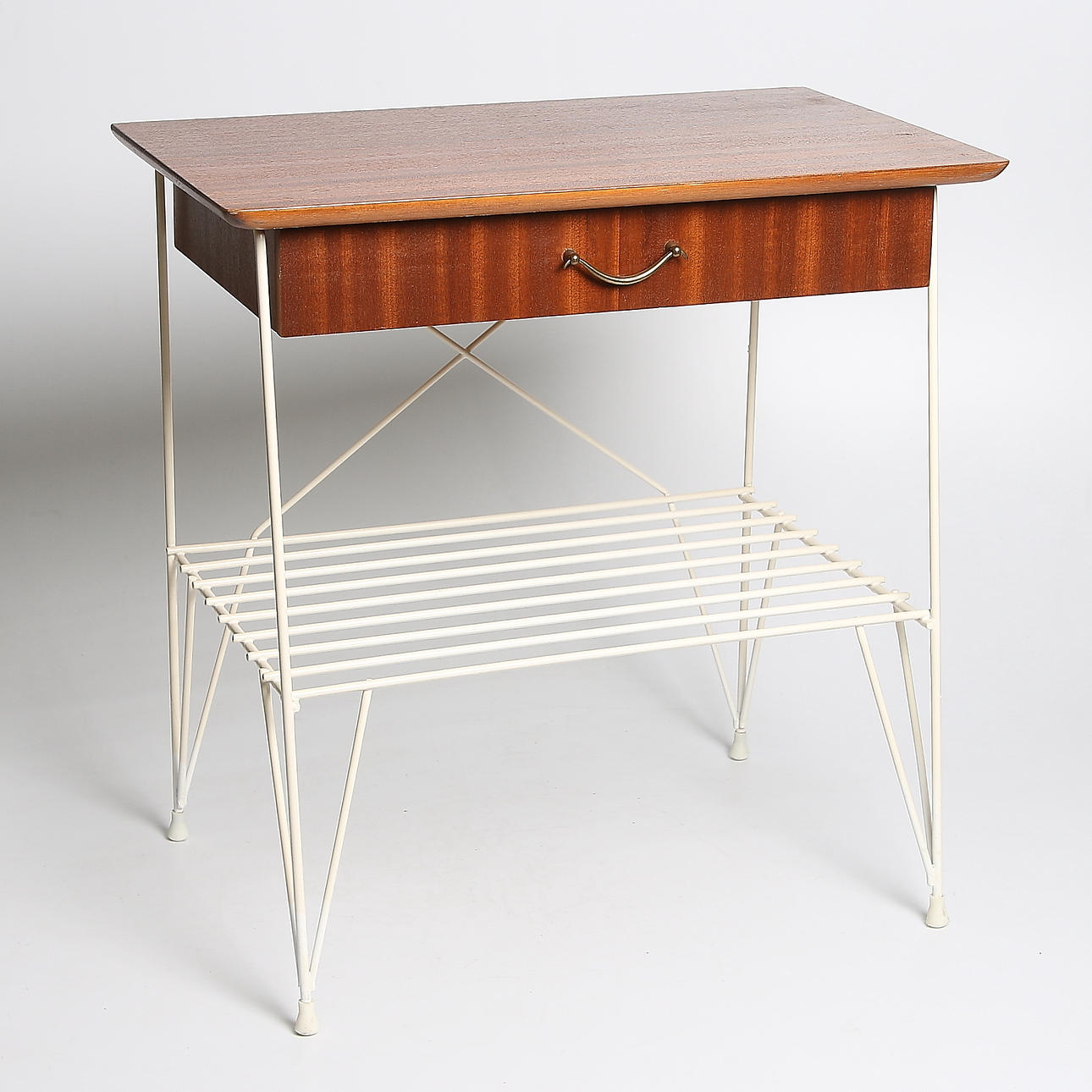 SÄNGBORD, teak, stringmodell, 1960-tal.