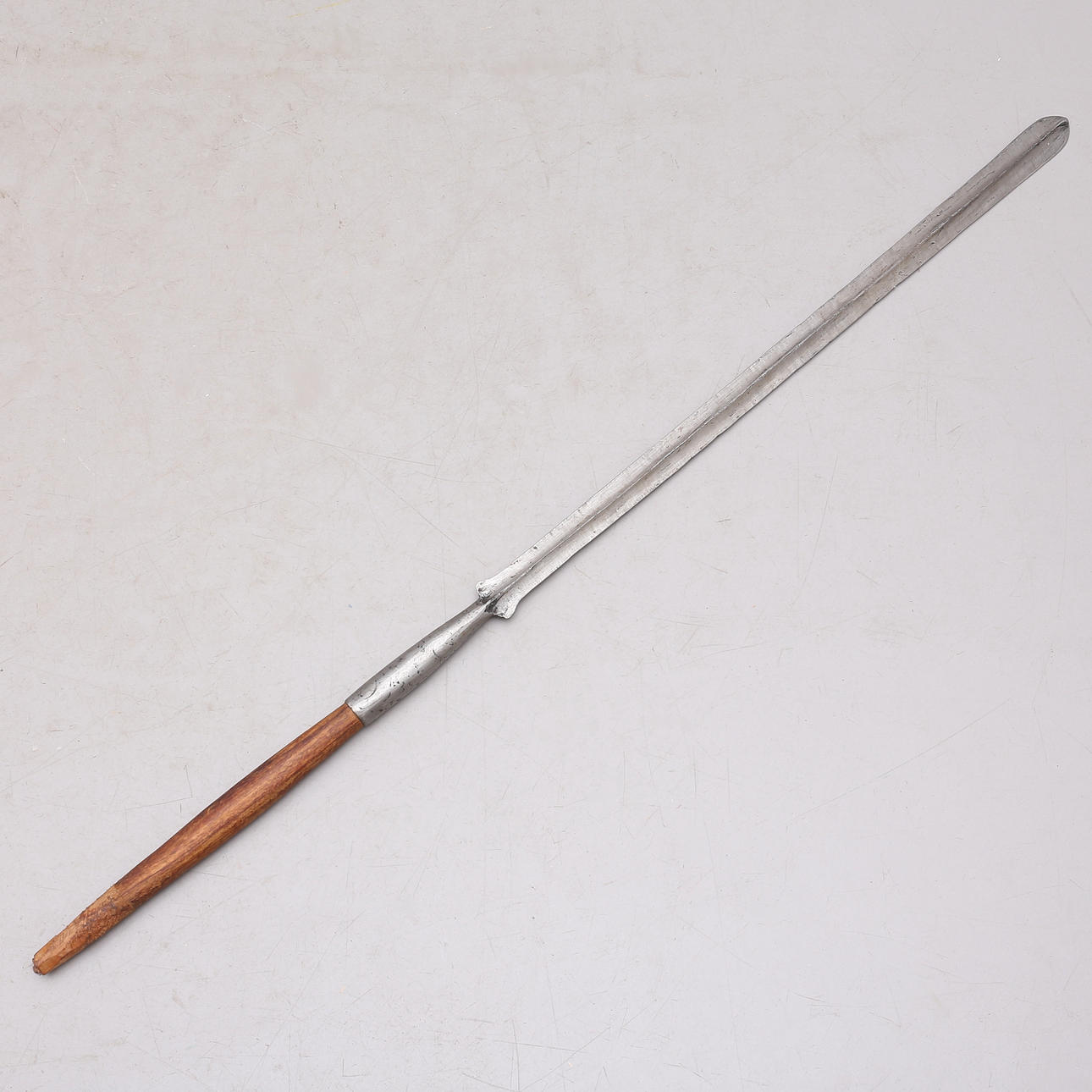 SPEAR TIP, metal.