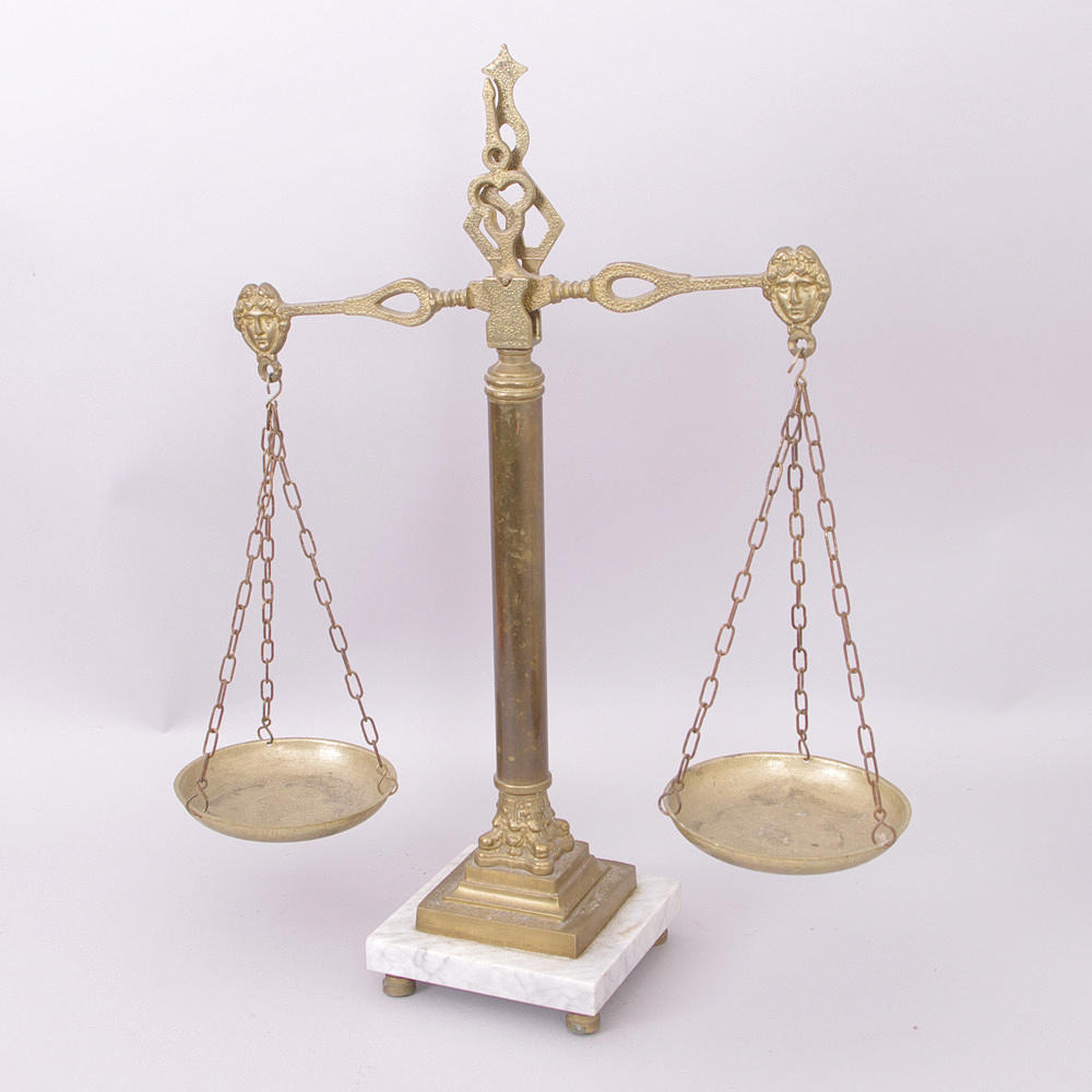 BALANSVÅG, mässing/marmor, tidigt 1900-tal.