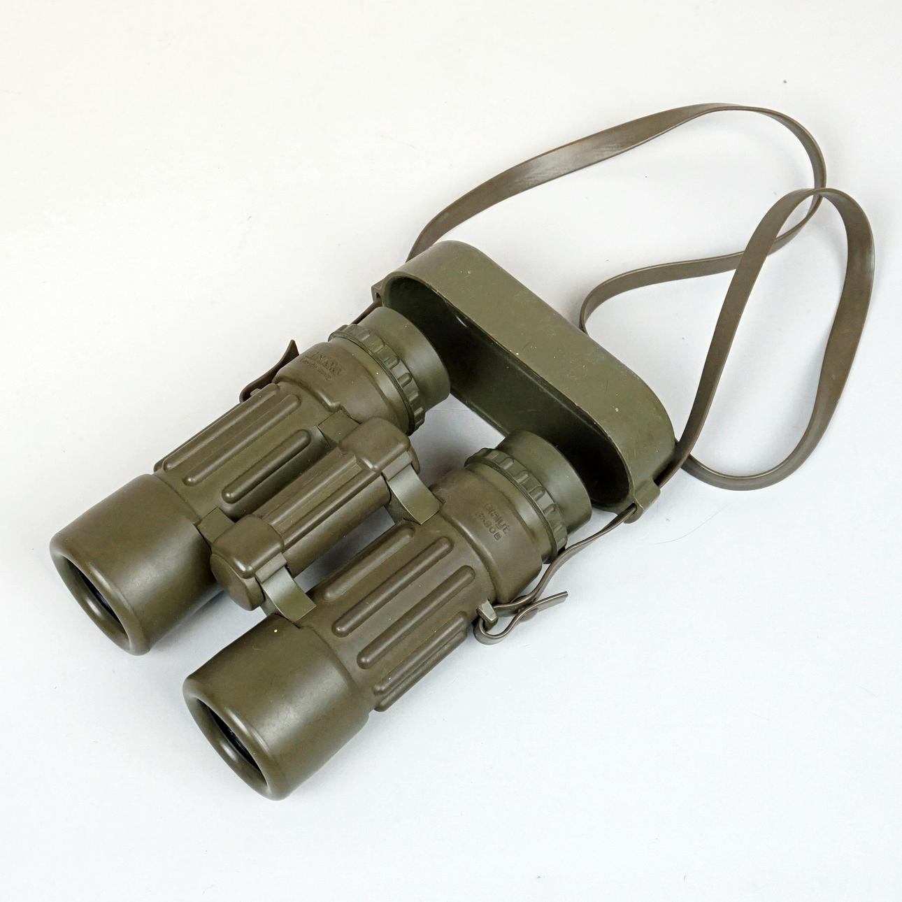 KIKKERT, Zeiss, Dialyt 8x30B, gummieret overflade.