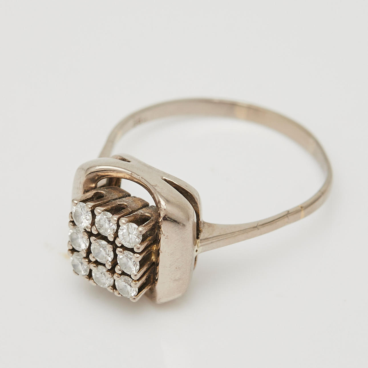 Ring, 585 vitguld, diamanter.