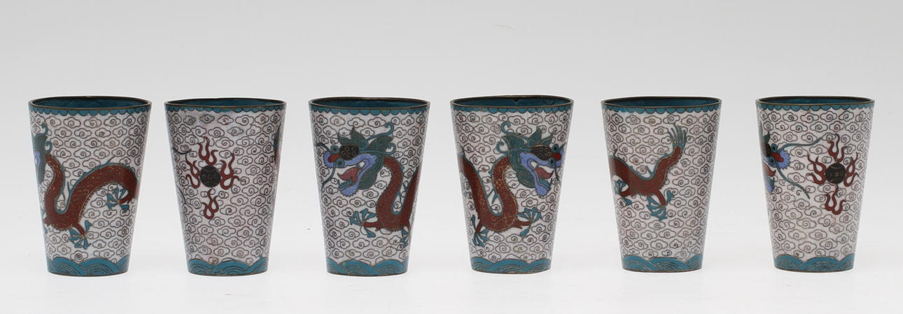 BÄGARE, 6 st, cloisonné, Kina, 1900-tal.