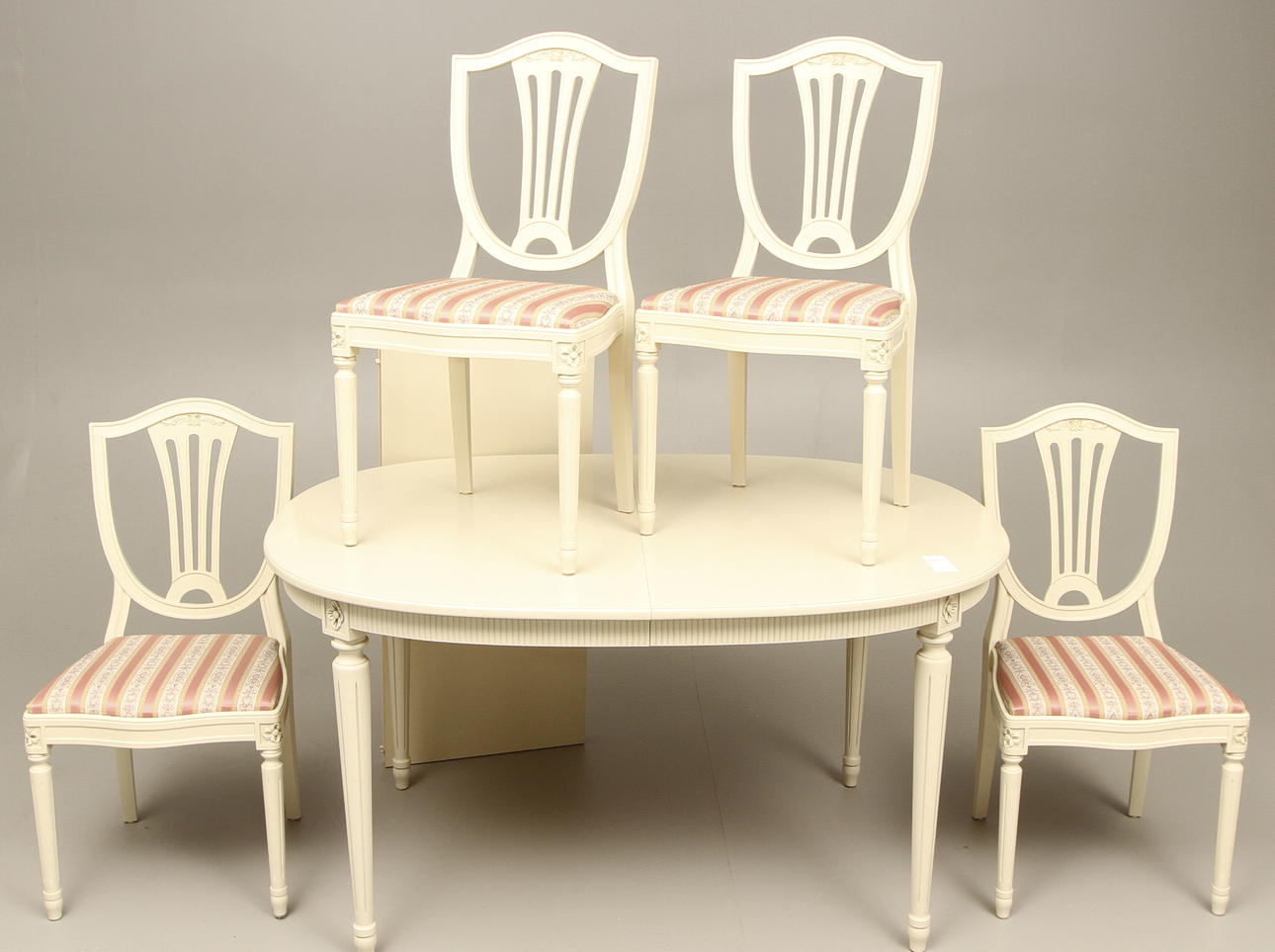 MATSALSMÖBEL, 5 delar, gustaviansk stil, 1900-tal.