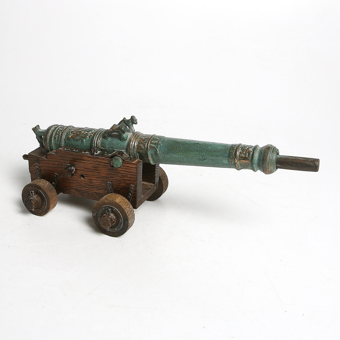 BORDSKANON, "Vasakanon", 1900-talets andra hälft.