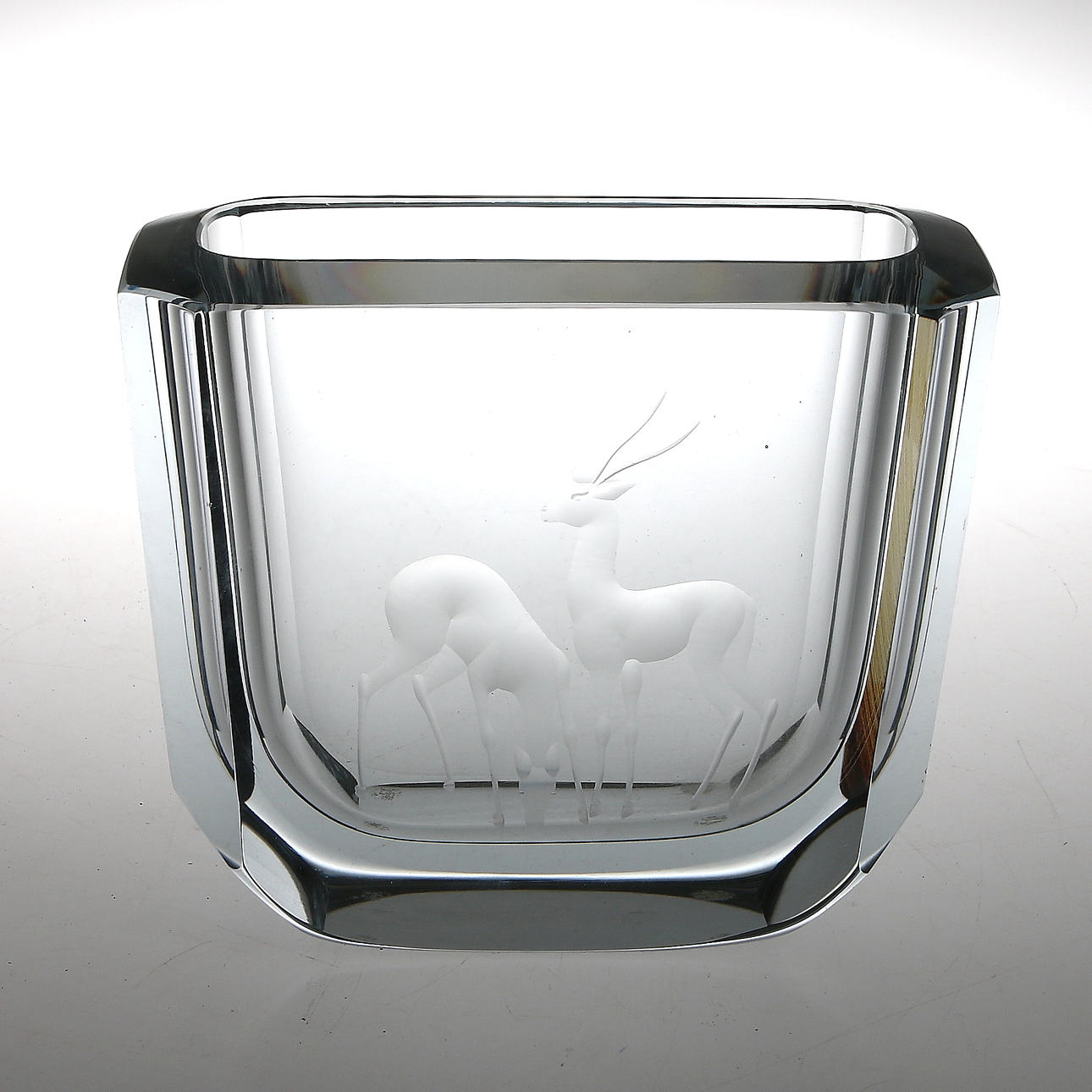 VAS, kristall, Asta Strömberg, Strömbergshyttan. 1900-talets mitt.