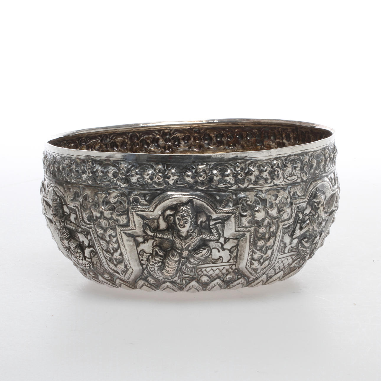 SKÅL, Indinen, trol. låghaltigt silver, 1900-tal.