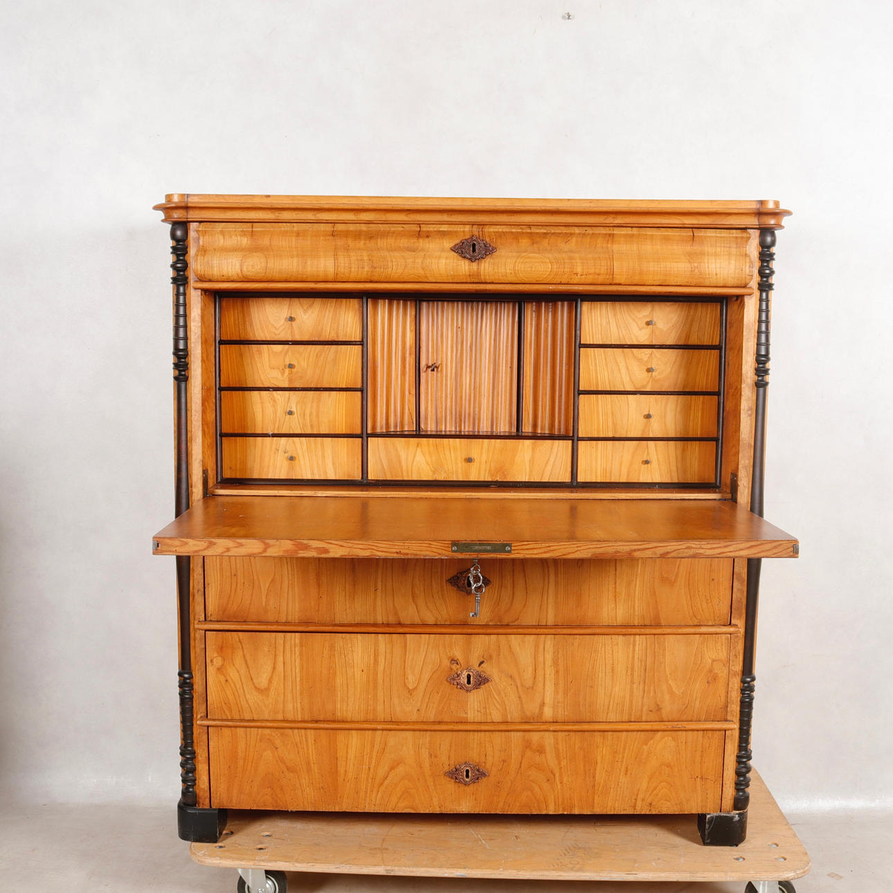 CHIFFONJE, 1800-tal.