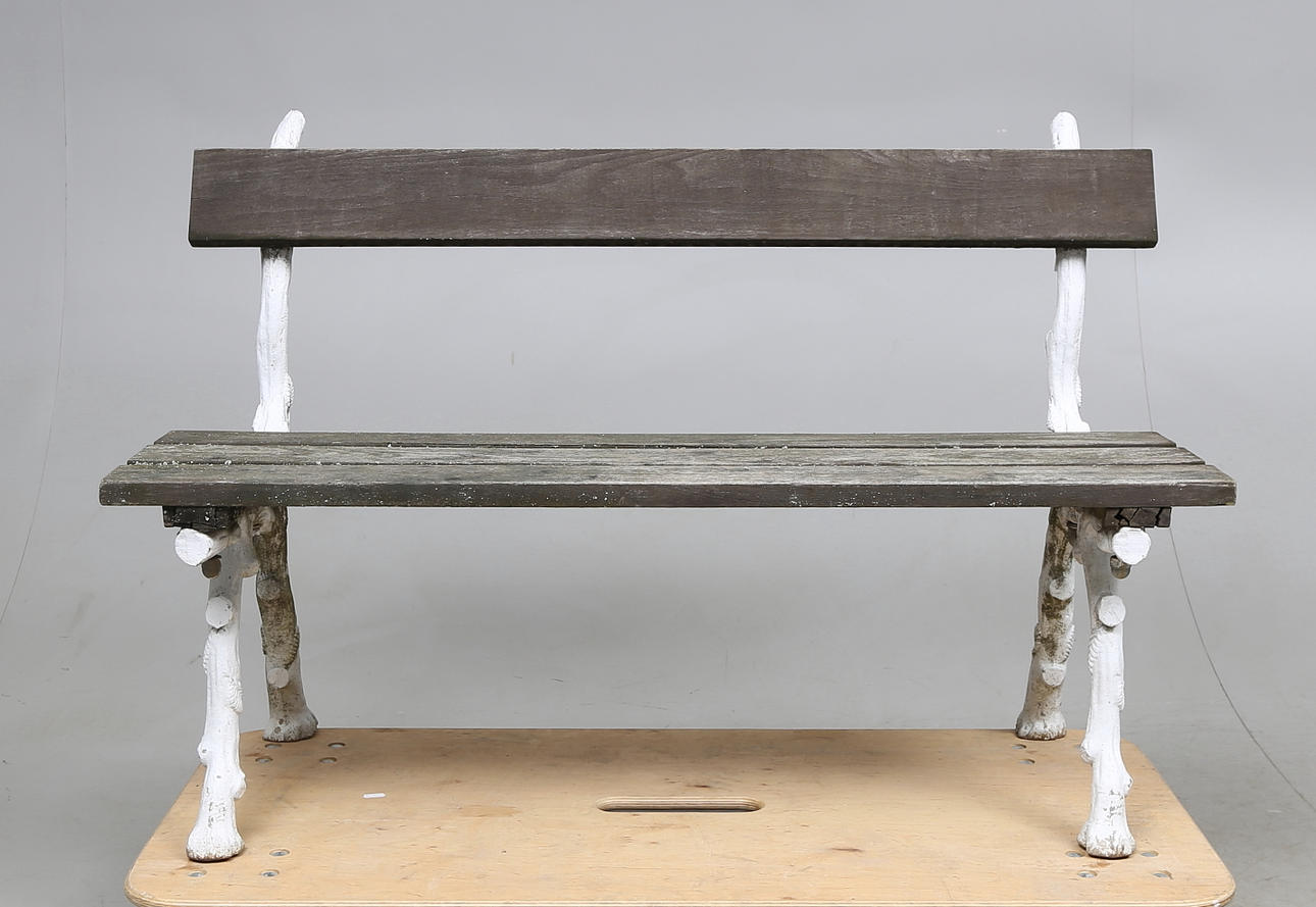 TRÄDGÅRDSBÄNK, 1900-talets första hälft.