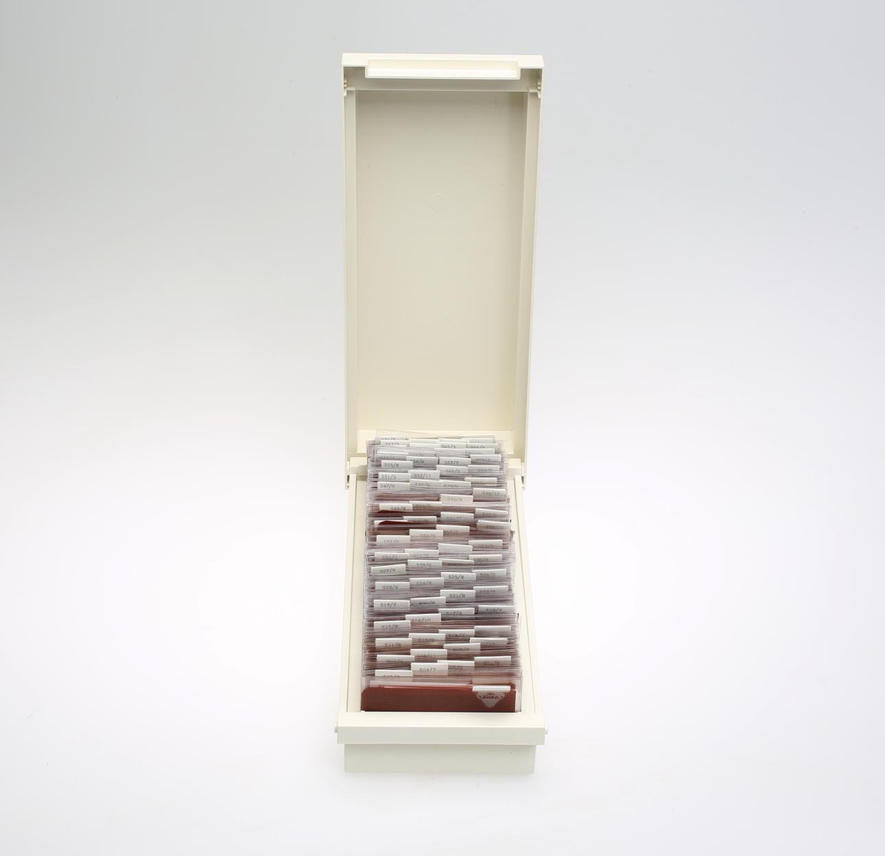 FRIMÄRKSHÄFTEN, postfriska.