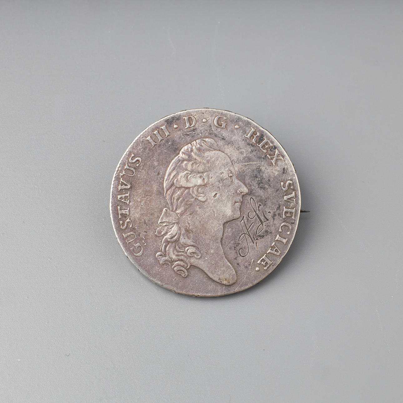 BROOCH / COIN, Gustavus III Rex Sveciae.