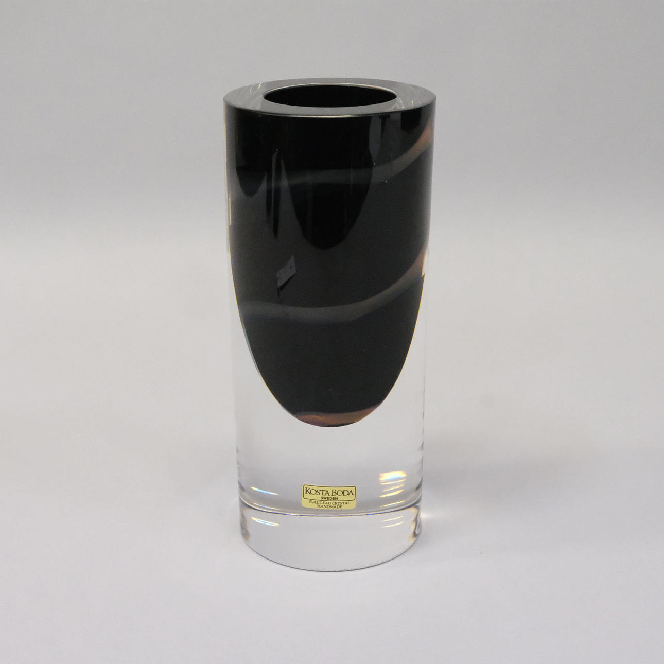 GUN LINDBLAD. COST VASE.