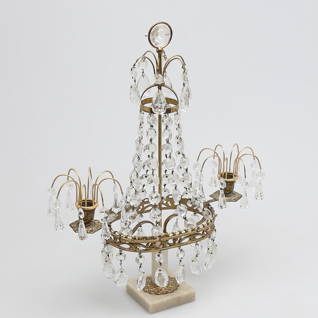 BORDSLYSTER i gustaviansk stil, 1900-tal.