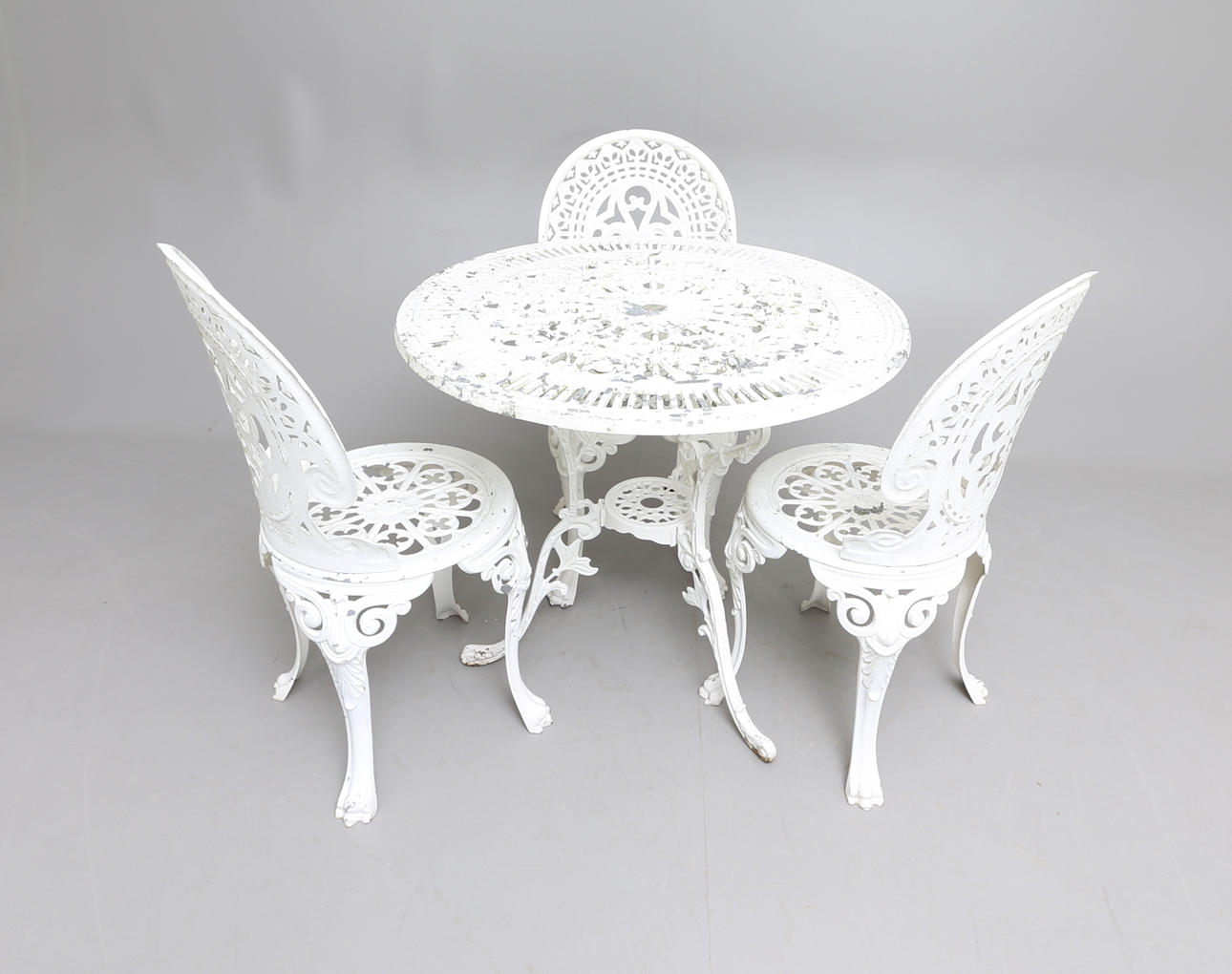 TRÄDGÅRDSGRUPP, 4 delar, metall, 1900-tal.