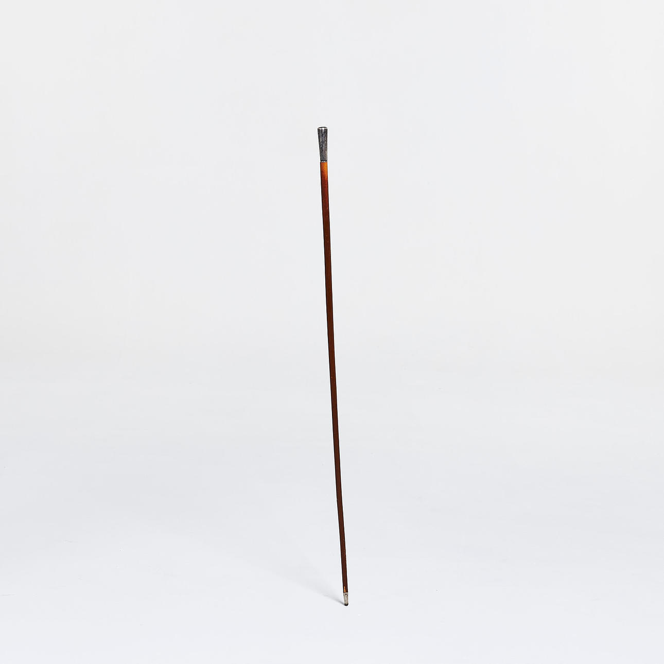 BASTÓN, abedul con mango de plata, años 20.