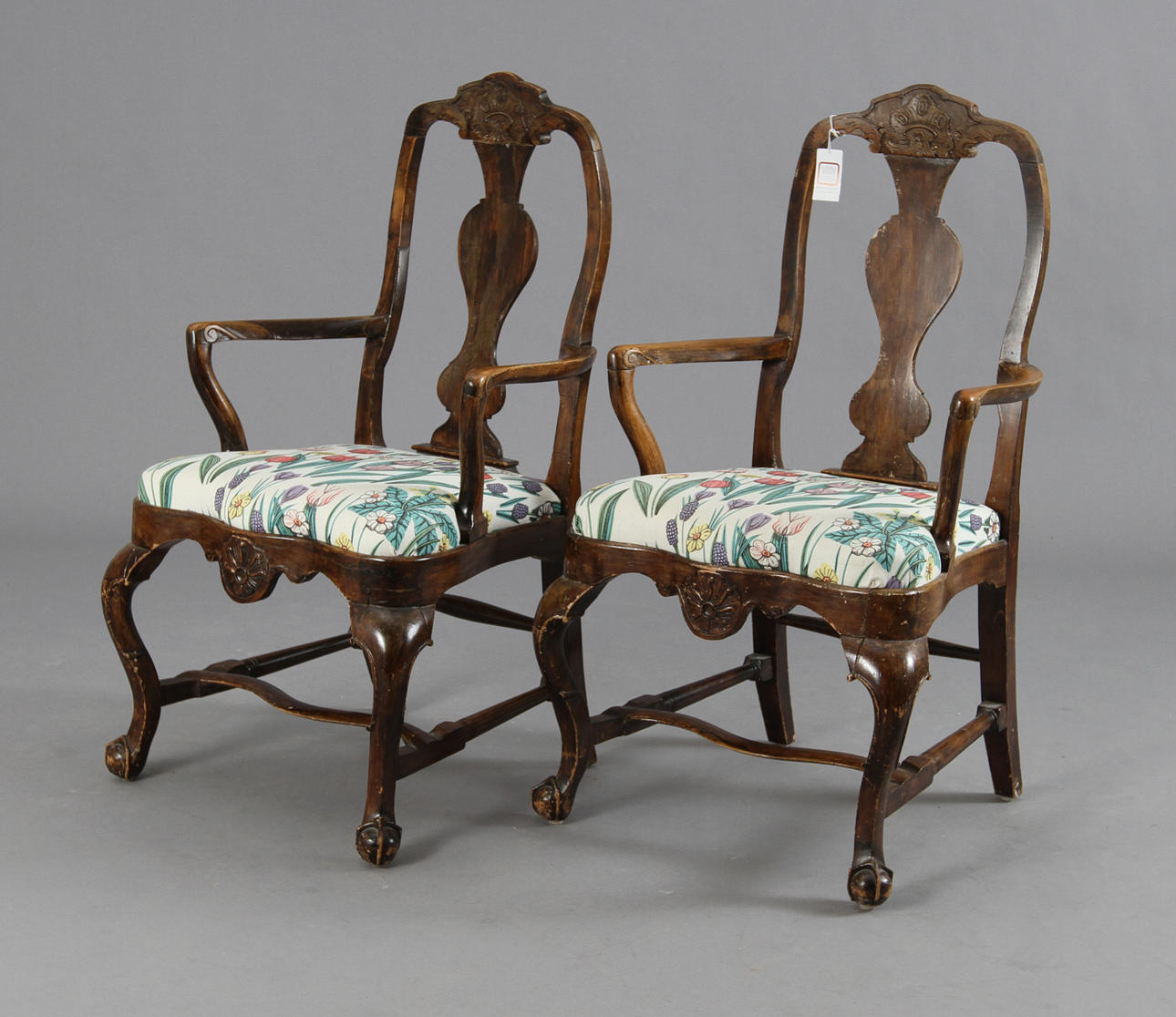 KARMSTOLAR, 1 par, rokokostil 1800-tal.