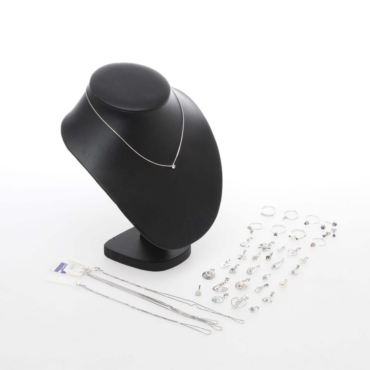 SMYCKEN, 34 delar, silver, 1900-talets andra hälft.