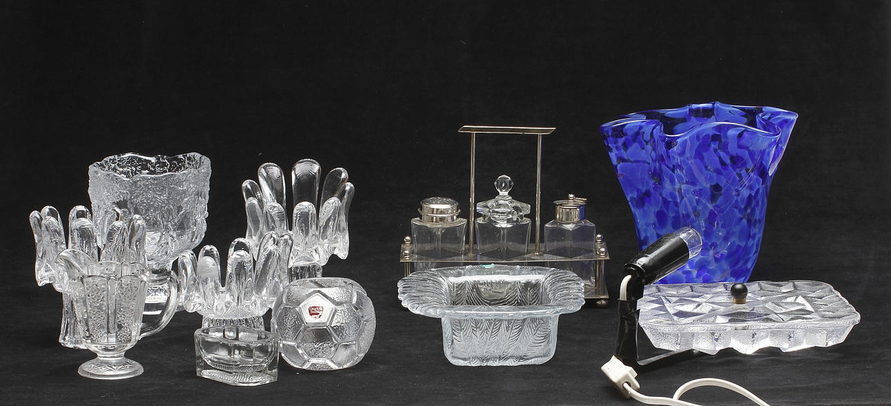 GLASFÖREMÅL, 1900-tal.