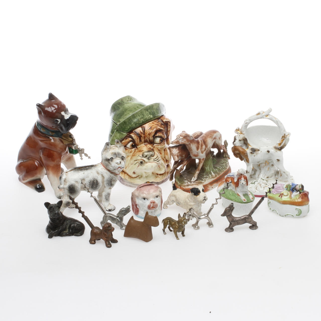PARTI DIVERSE PORSLIN OCH METALL, Hundar, 1800/1900-tal.
