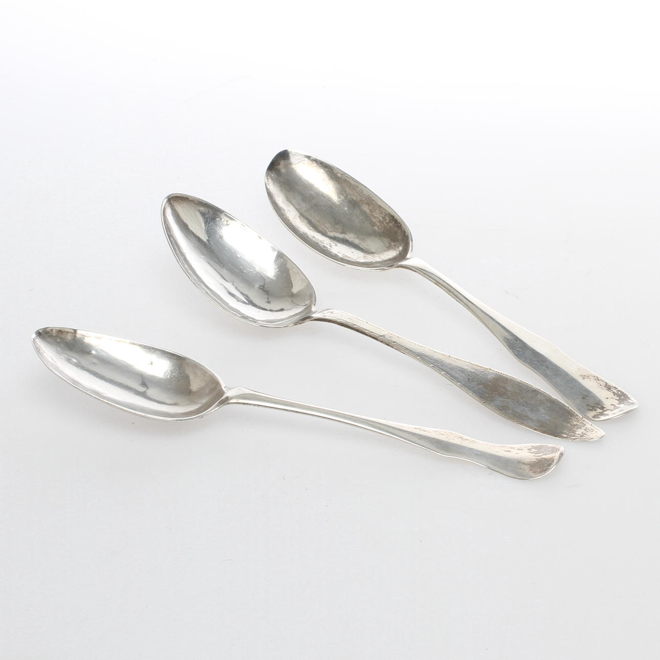 SKEDAR, 3 st, silver bla Elias Petter Modin, Sundsvall.