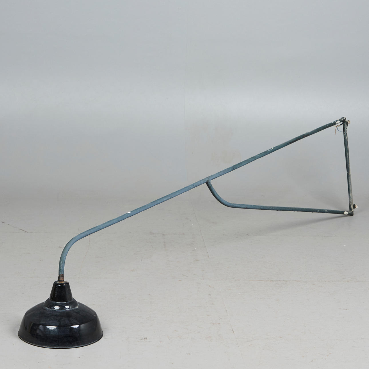 Industrial lamp / wall light, metal.