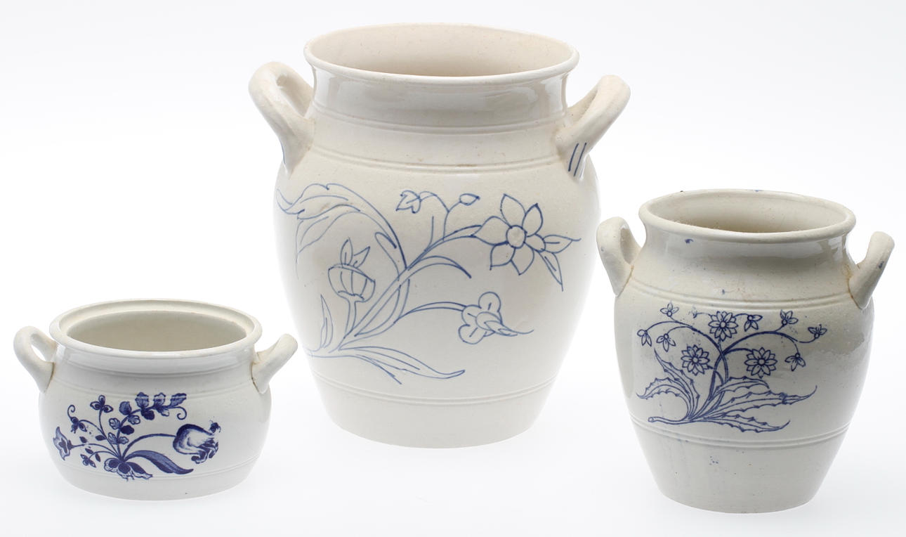 KRUKOR, 3 st, bl.a. Rörstrand och Gustafsberg, 1800-1900-tal.