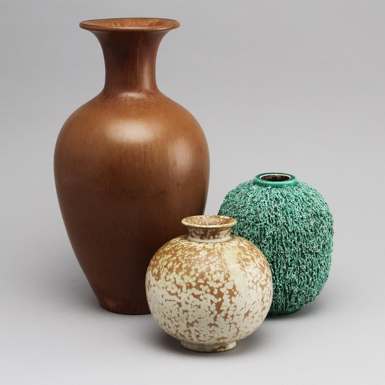 VASER, 3 st, Gunnar Nylund, Rörstrand.