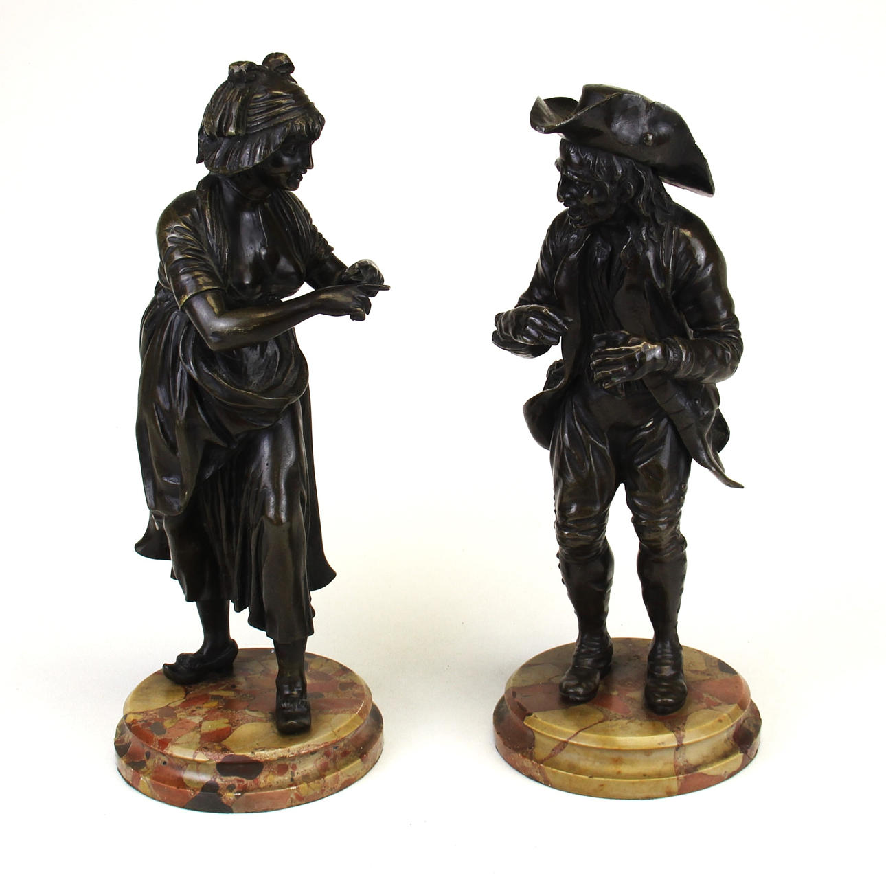 PAIR OF FRENCH BRONZE FIGURES.
