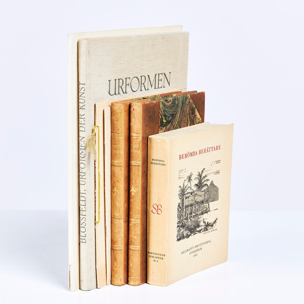 BOOKS, 7 pcs., Famous storytellers, 1949, with signed original etching by Bertil Bull Hedlund, Konstvännen, 1939, with signed original etching by David Tägtström depicting Prince Eugen.