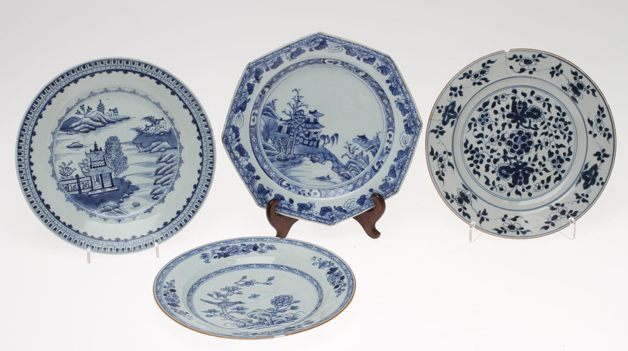 TALLRIKAR, 4 st, porslin, Kina.