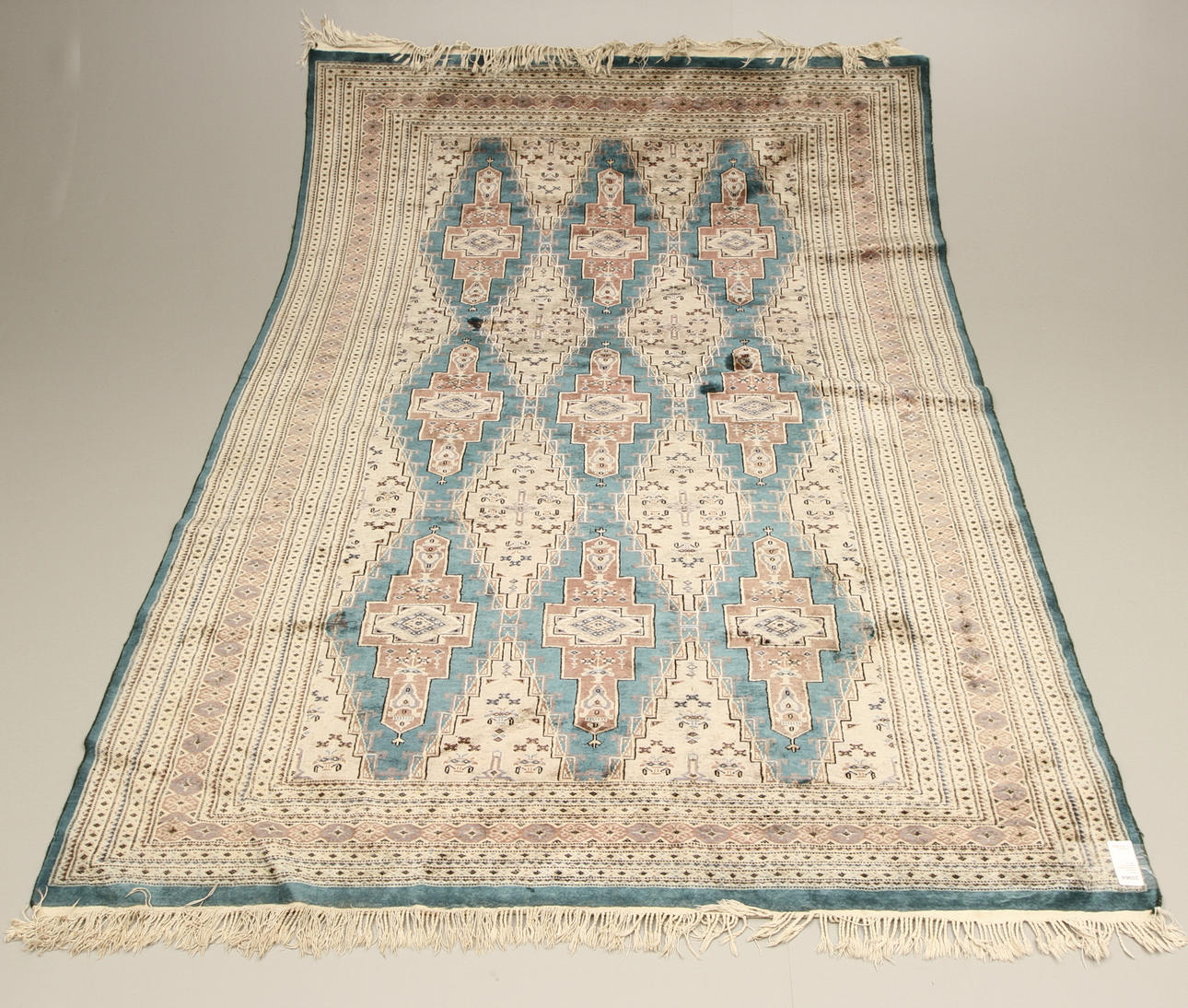 MATTA, orientalisk, bocharamönster, silketyp, 273 x 188 cm.