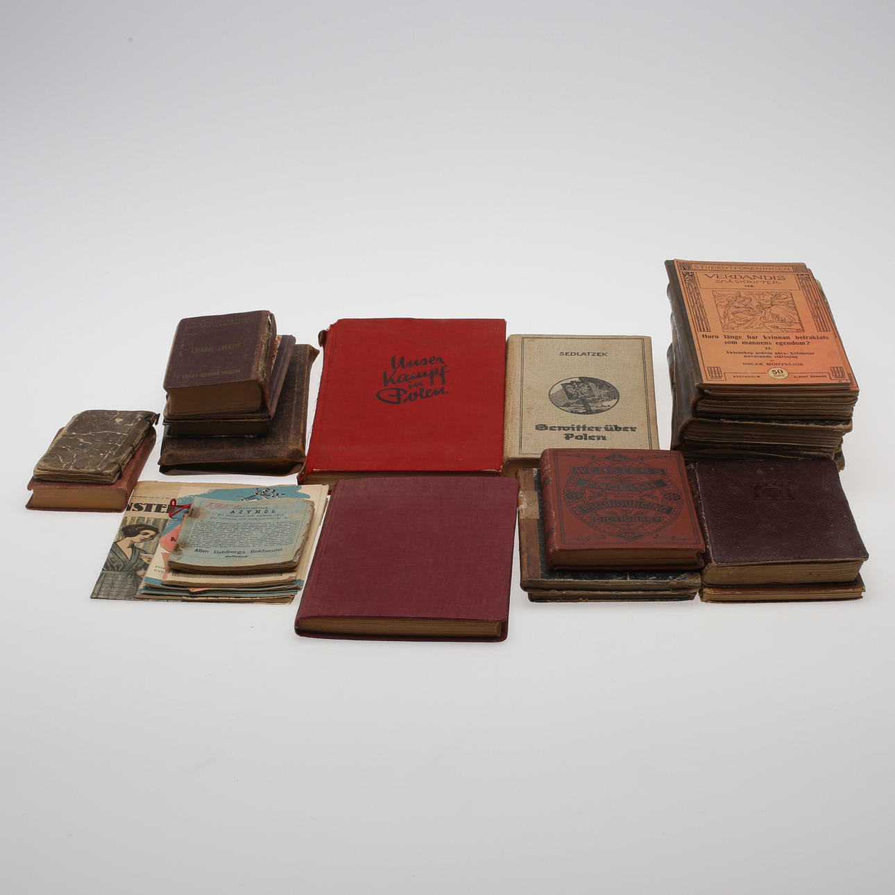 PARTI BÖCKER samt ALMANACKOR, 34 st, sent 1800-tal samt 1900-tal.