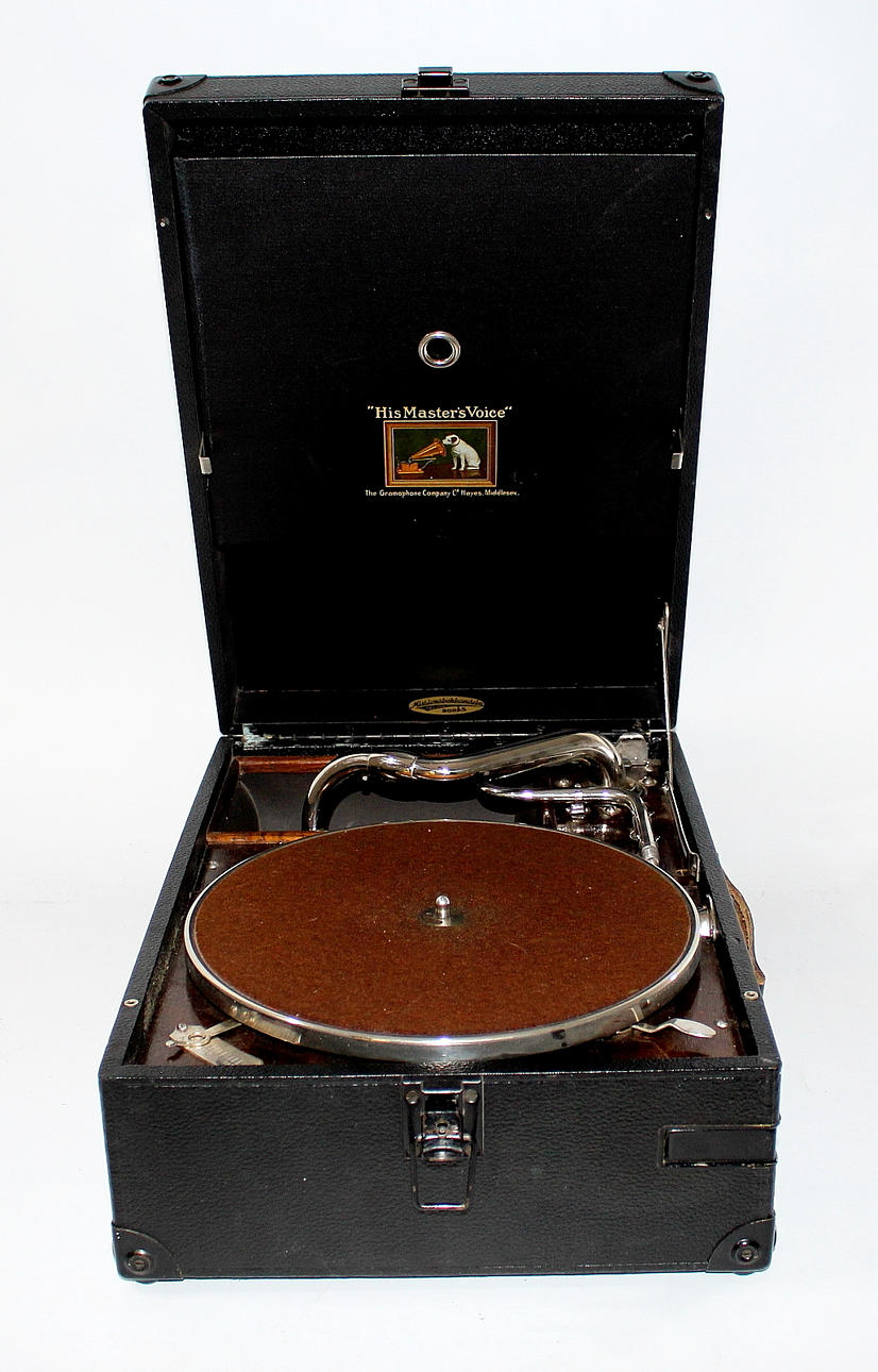 VEVGRAMMOFON, His Masters voice, 1900-talets första hälft.