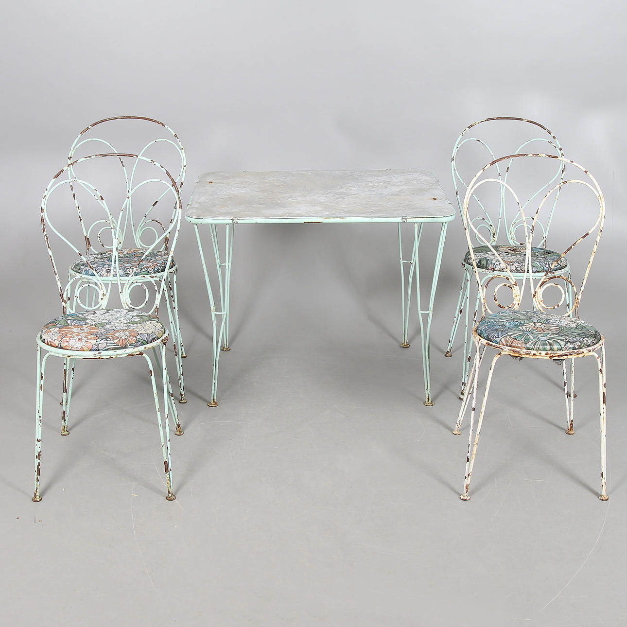 TRÄDGÅRDSMÖBEL, 5 delar. 1900-talets mitt.