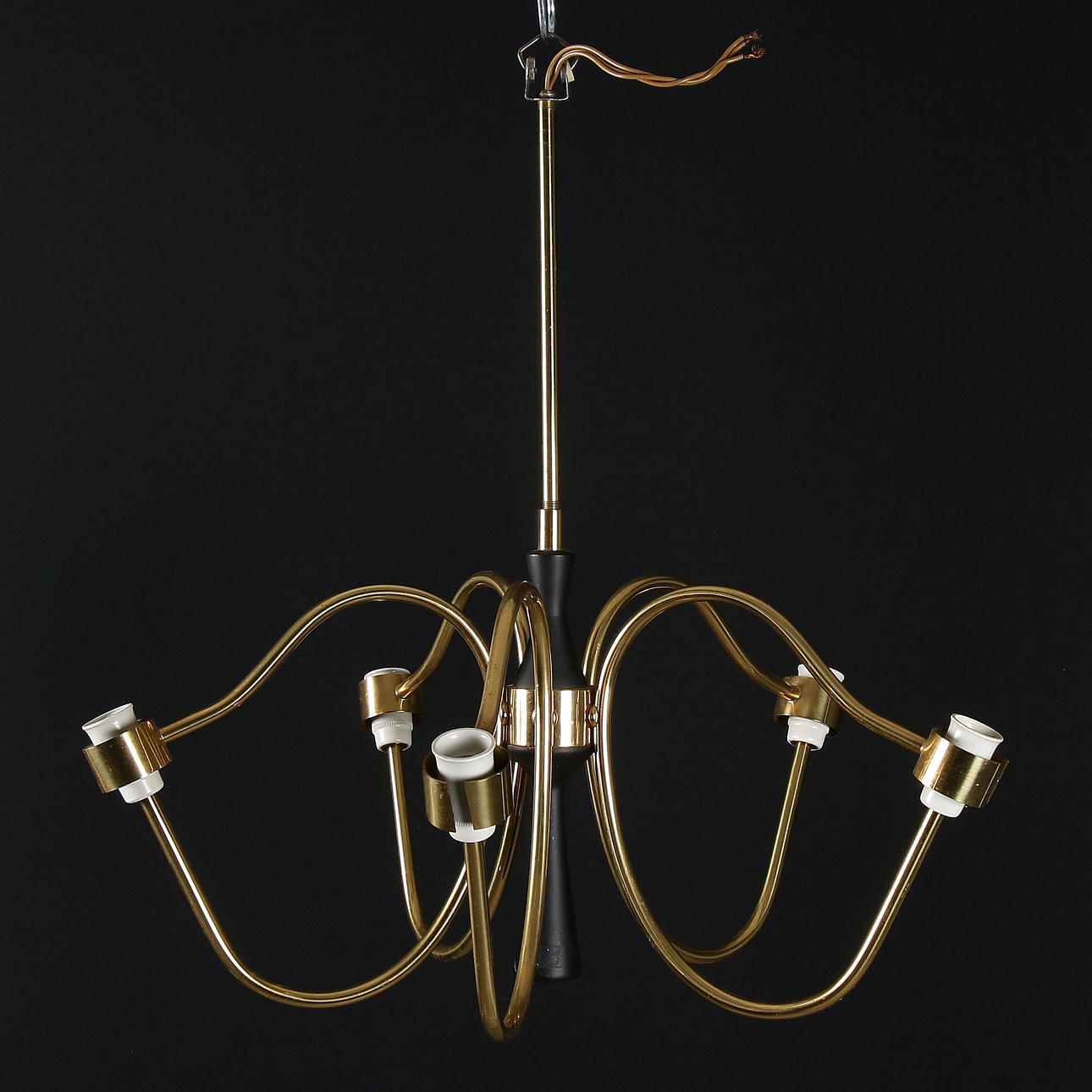 TAKLAMPOR, 3 st, 1900-talets mitt.