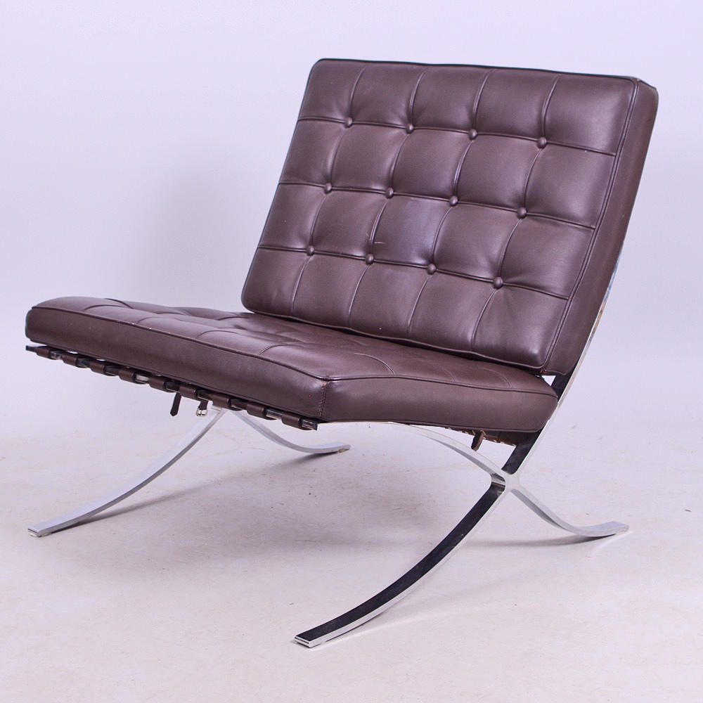 FÅTÖLJ, efter Mies van der Rohe.