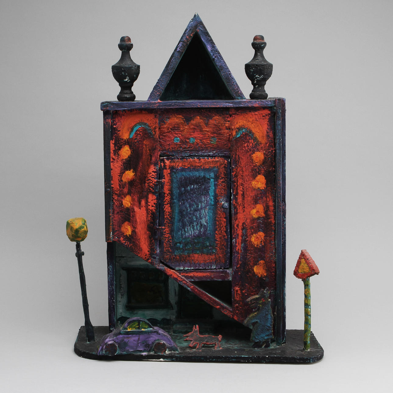 IAN RUSTH. Supskåp, bemålat trä, signerat och daterat 88-89.