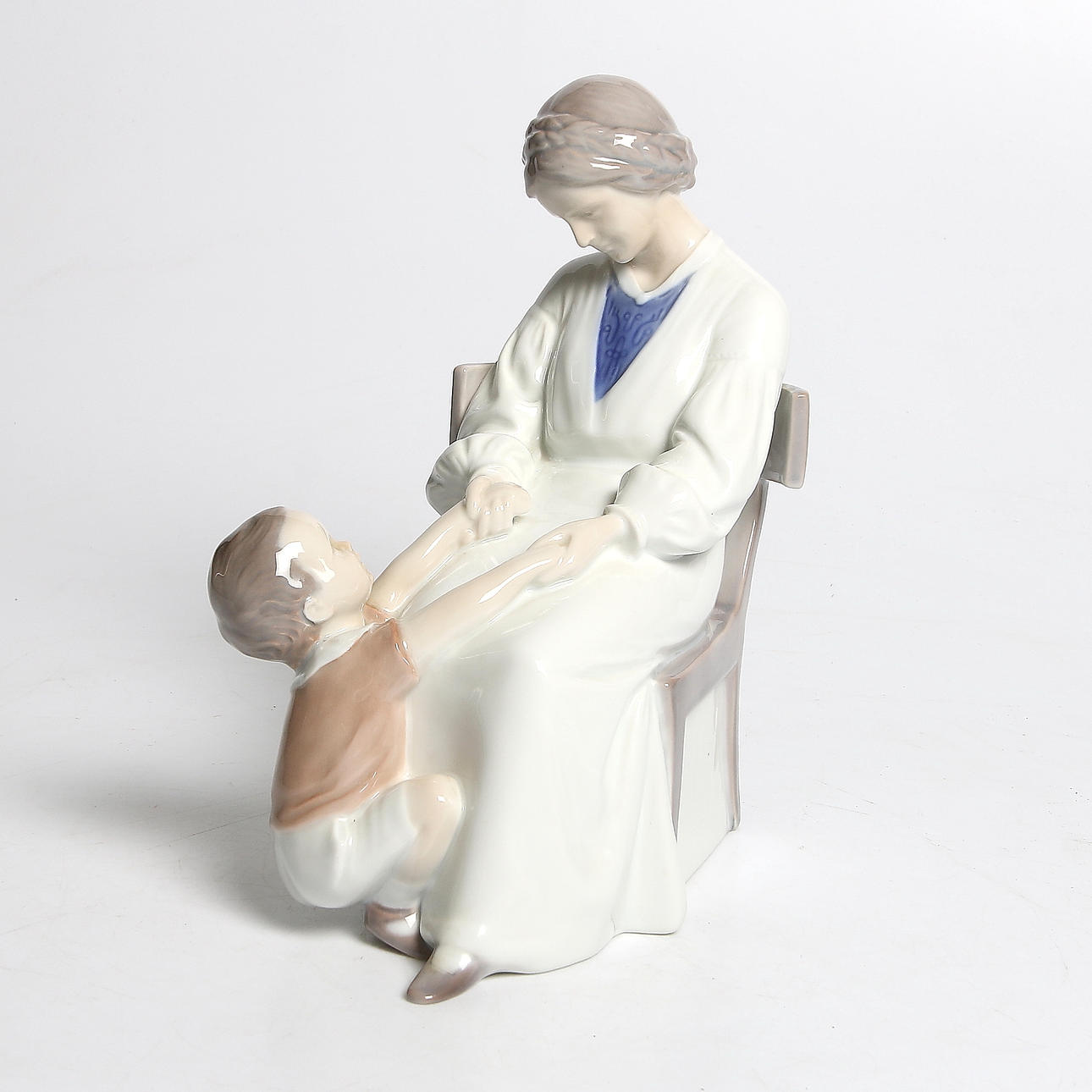 FIGURIN, porslin, "Mor och Barn", Bing Gröndal.