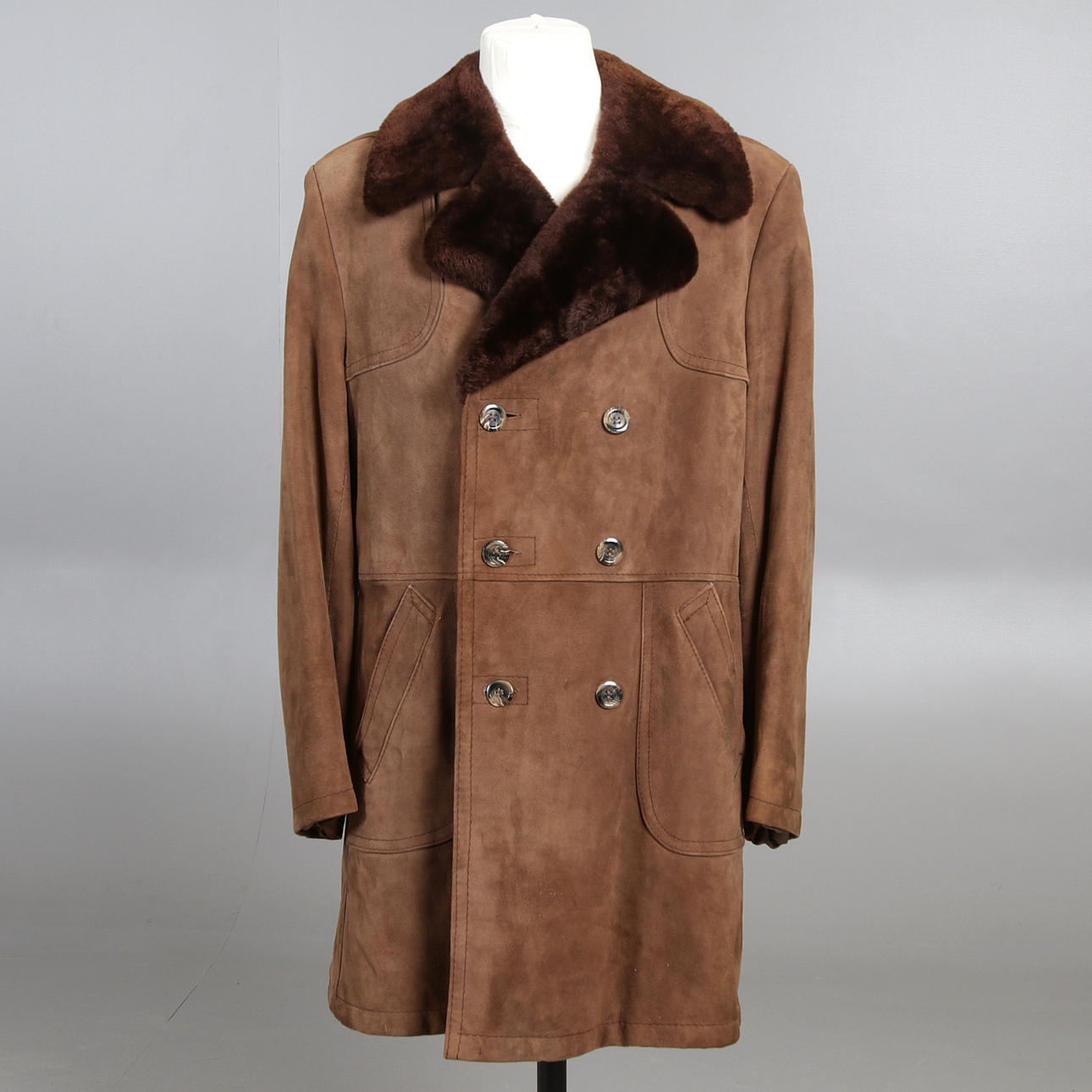 SUEDE ROCK, Malungs Butikerna. Stl. L.