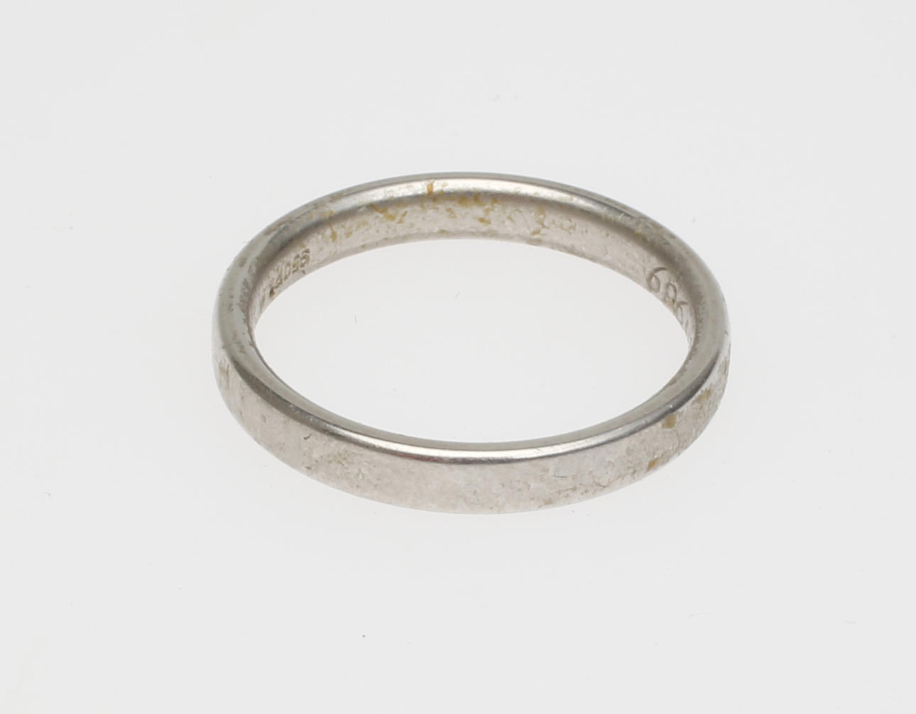 RING, Platina.