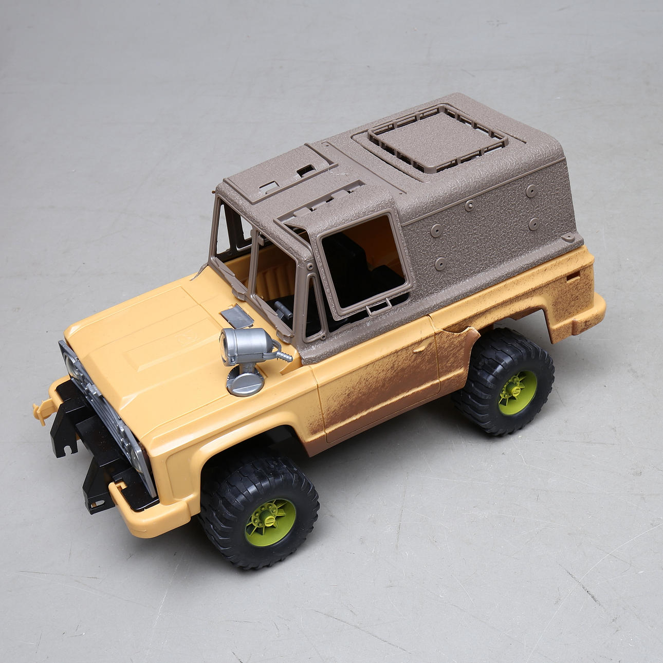 Boîte vide pour jeep safari truck Big Jim Mattel réf 2268 de