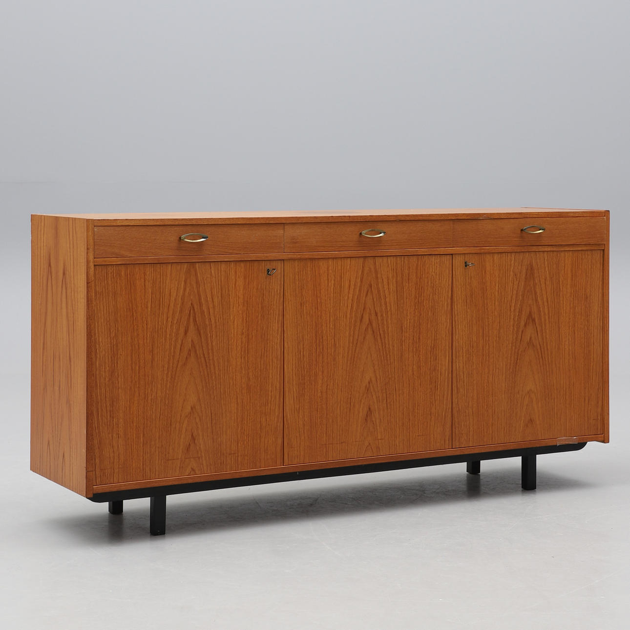 SIDEBOARD, 1960-tal.